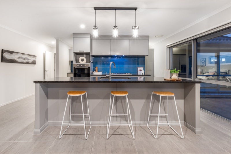 7 Weatherdeck Close, Whitby, Porirua - Carousel 2