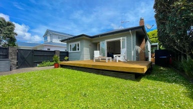 32 Kitchener Road, Sandringham, Auckland - Carousel 1