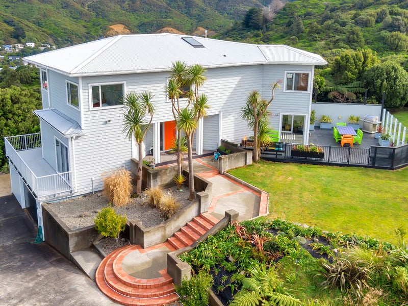 83 Heke Street, Ngaio, Wellington - Carousel 1