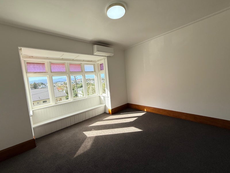 4 Hinau Road, Hataitai, Wellington - Carousel 2