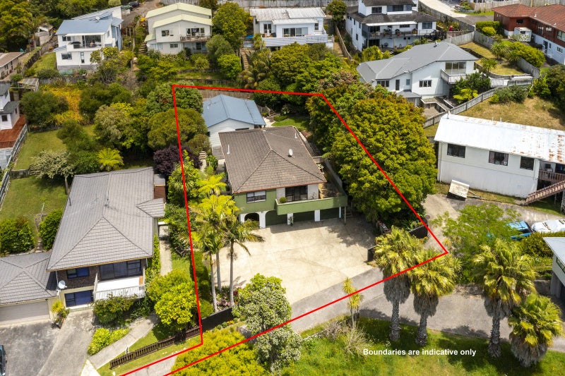 12 Serrata Place, Browns Bay, Auckland - Carousel 22