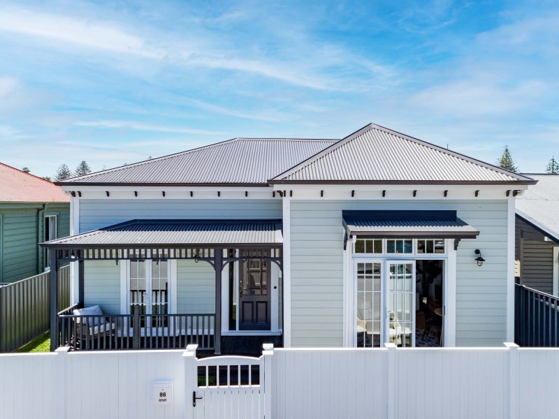 86 Munroe Street, Napier South, Napier - Carousel 1