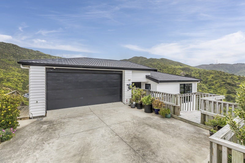 98 Downing Street, Crofton Downs, Wellington - Carousel 1