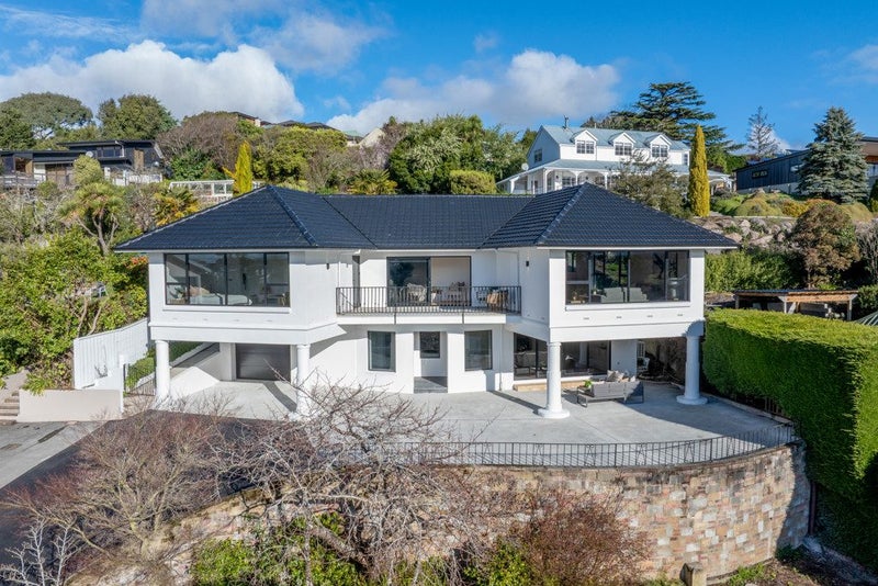 8 Happy Home Road, Westmorland, Christchurch - Carousel 1