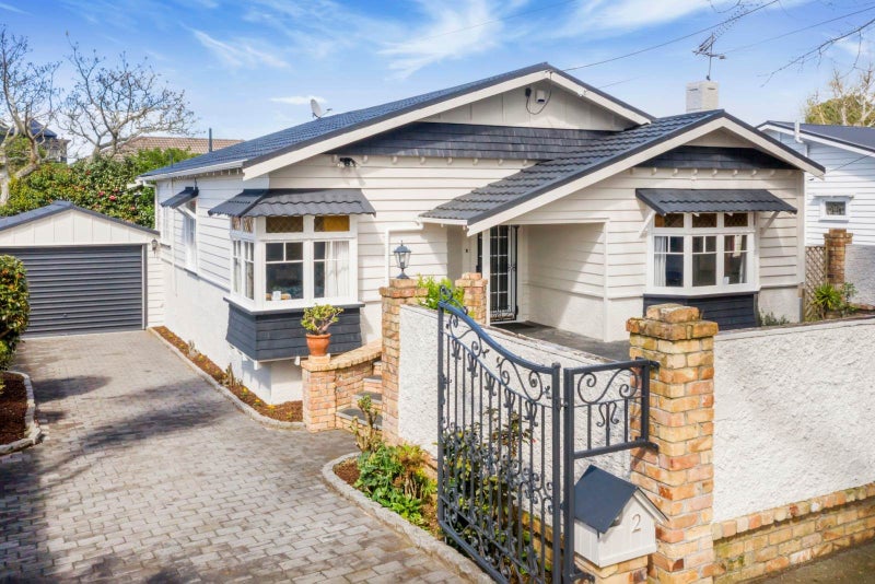 2 Empire Road, Epsom, Auckland - Carousel 1