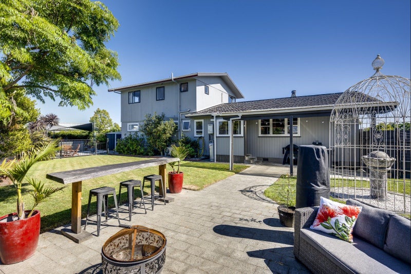 17 Lichfield Crescent, Tamatea, Napier - Carousel 2