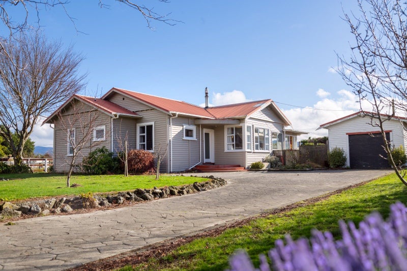 3307 State Highway 2, Clareville, Carterton - Carousel 28
