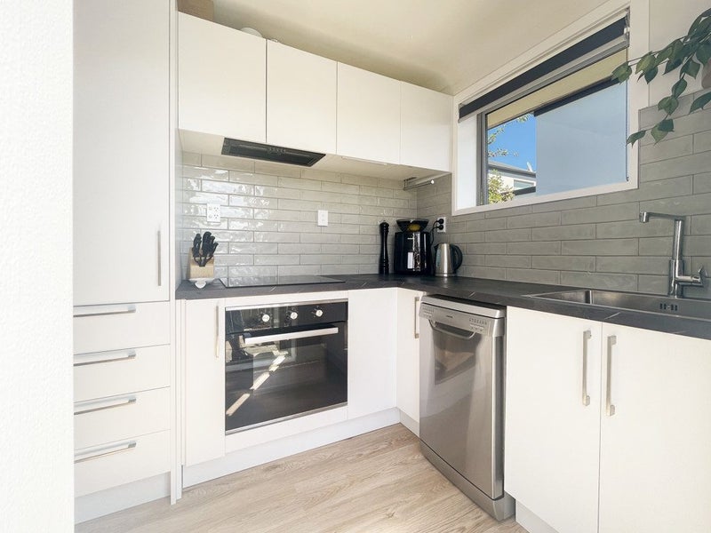 1/99 Bishop Street, St Albans, Christchurch - Carousel 2