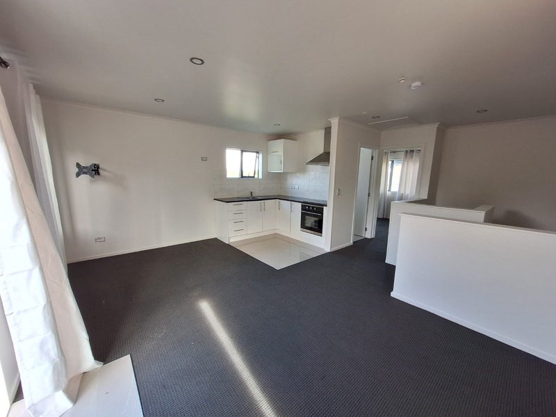 28 Wallson Crescent, Wiri, Auckland - Carousel 2