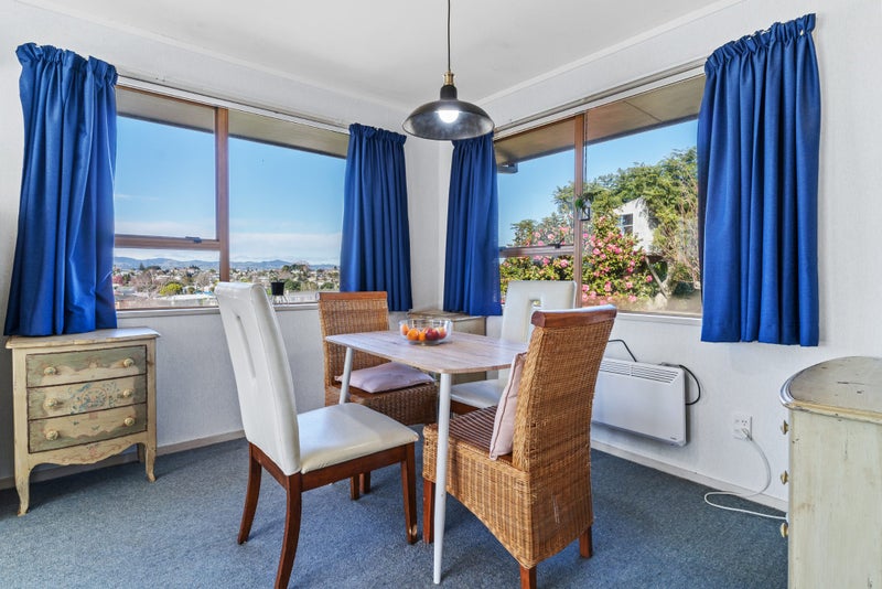 16A Highfield Crescent, Brookfield, Tauranga - Carousel 2