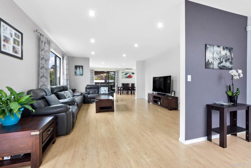 9 Harris Drive, Silverdale, Silverdale - Carousel 2