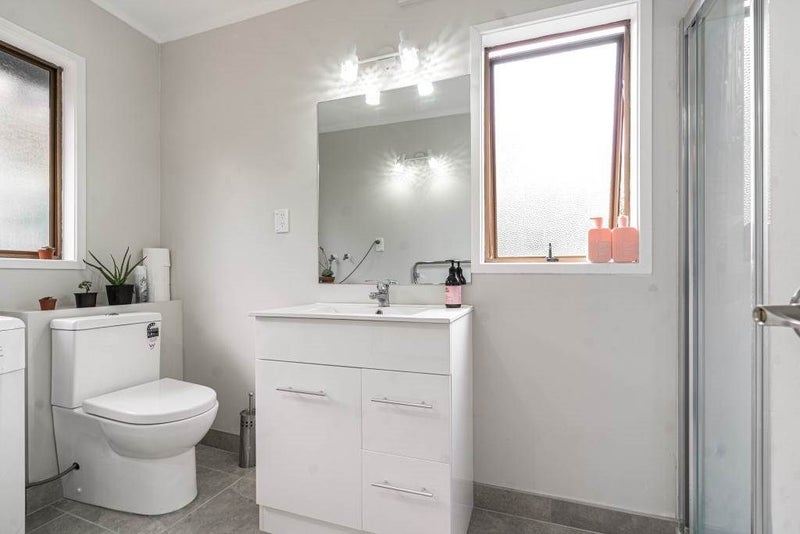 3/143 Balmain Road, Birkenhead, Auckland - Carousel 11
