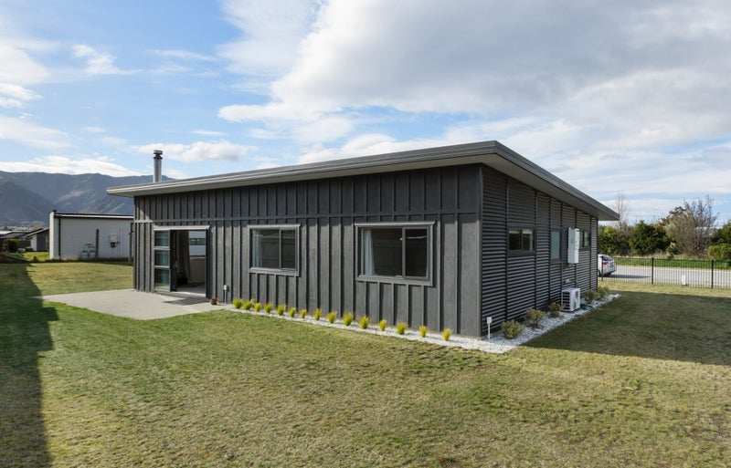 57 Hewson Crescent, Wanaka - Carousel 1