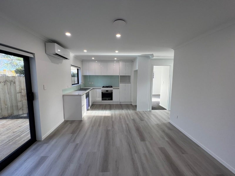 9/27 Wentworth Avenue, Papatoetoe, Auckland - Carousel 1