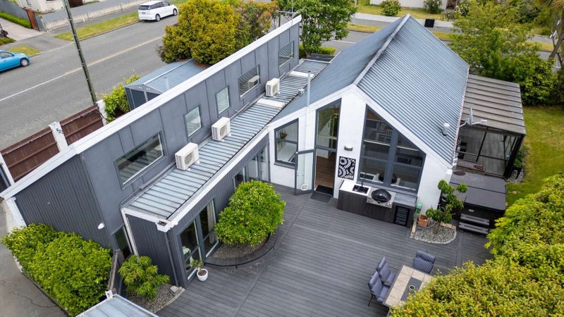 2 Kimberley Street, Casebrook, Christchurch - Carousel 1