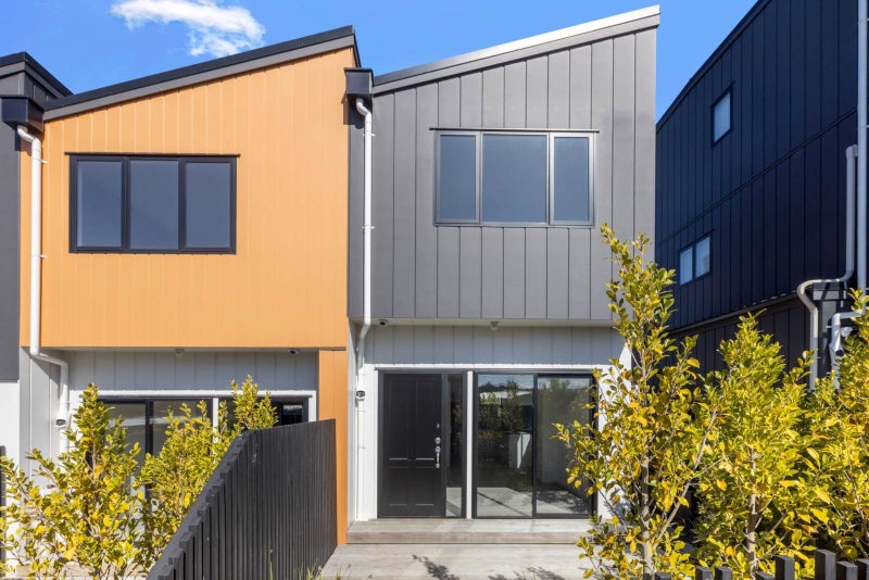 329D Rangatira Road, Beach Haven, Auckland - Carousel 1