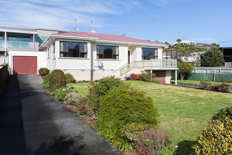 7 Moulton Street, Moturoa, New Plymouth - Carousel 26