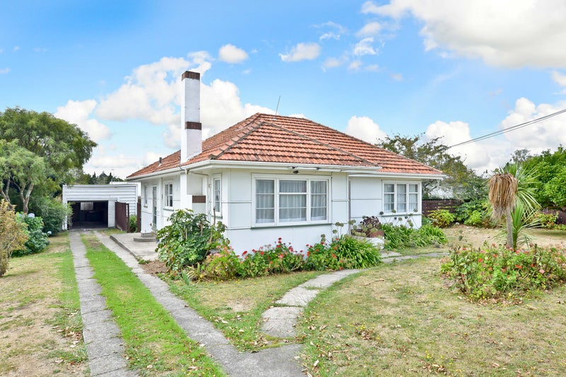 146 Fox Street, Hamilton East, Hamilton - Carousel 1