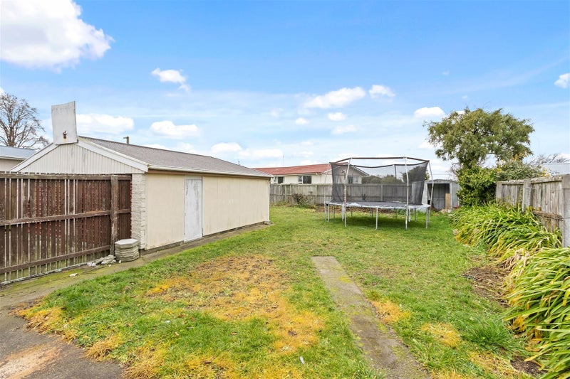 24 Aintree Street, Bishopdale, Christchurch - Carousel 12