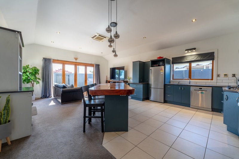 57 Avenue Road, West End, Timaru - Carousel 2