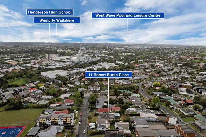 11 Robert Burke Place, Henderson, Auckland - Carousel 2