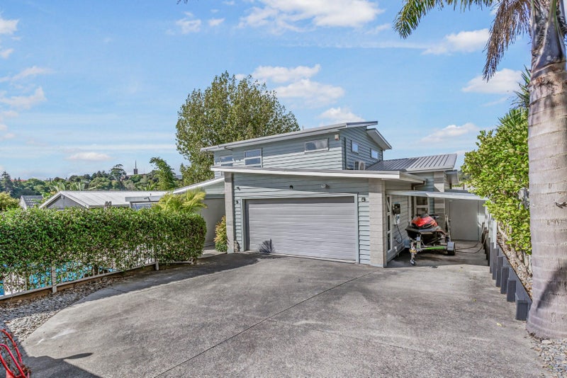 53A Finch Street, Morningside, Auckland - Carousel 26