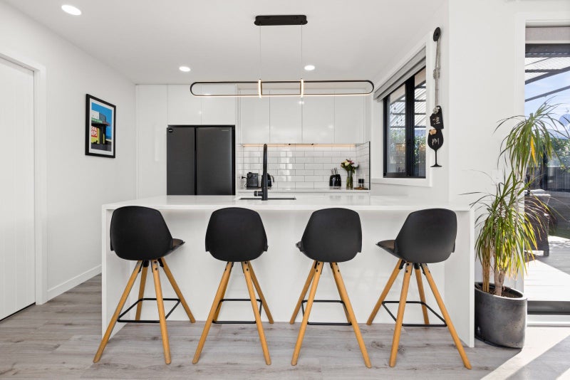 44A Trinity Crescent, Pirimai, Napier - Carousel 1