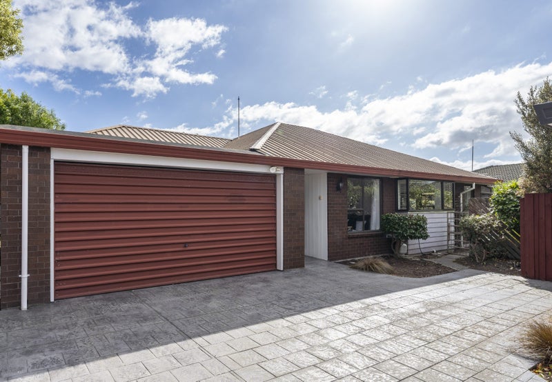 2/6 Topaz Place, Bishopdale, Christchurch - Carousel 1