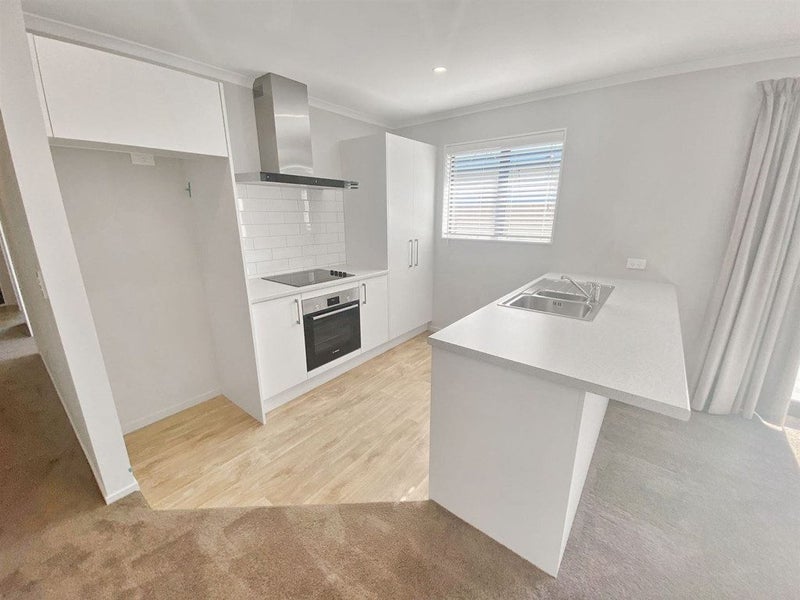 14 Lotus Place, Wigram, Christchurch - Carousel 2