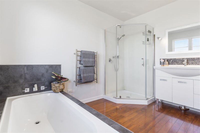 7 Woodhams Street, Beach Haven, Auckland - Carousel 20
