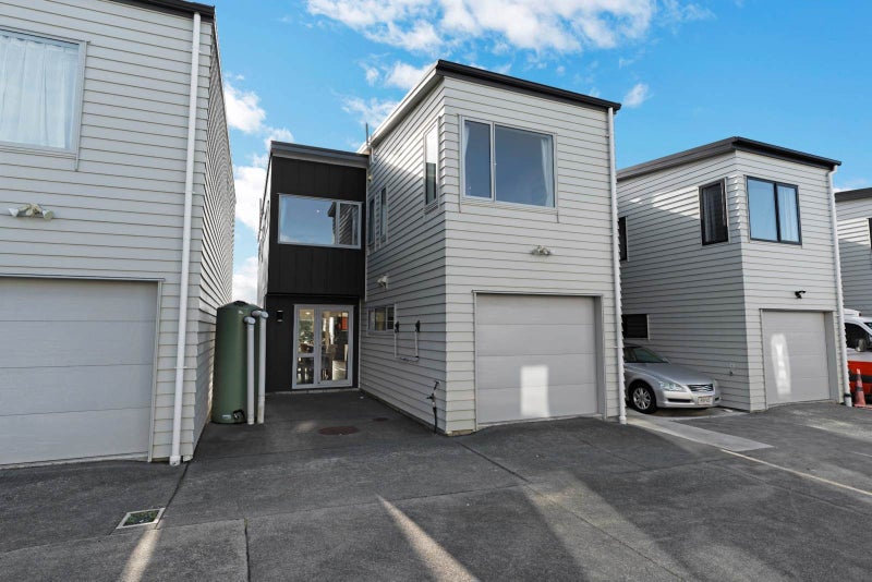 5 Tahingamanu Road, Hobsonville, Auckland - Carousel 18