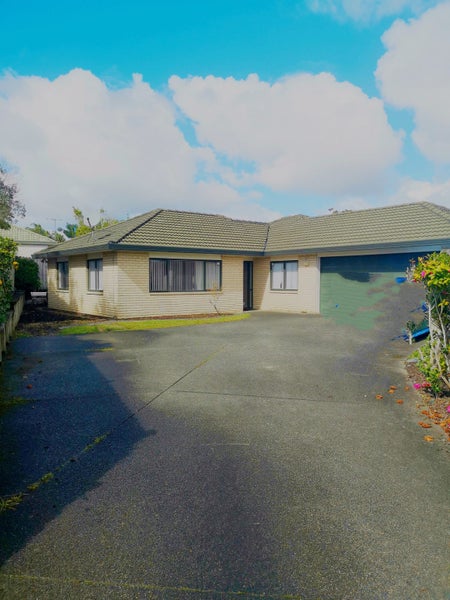 19 Limerick Place, Dannemora, Auckland - Carousel 1