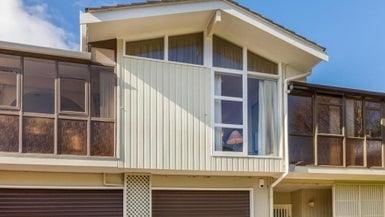 41 Spinnaker Drive, Whitby, Porirua - Carousel 1
