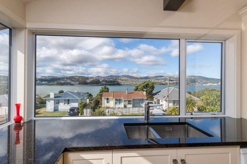 38 Waiuta Street, Titahi Bay, Porirua - Carousel 2