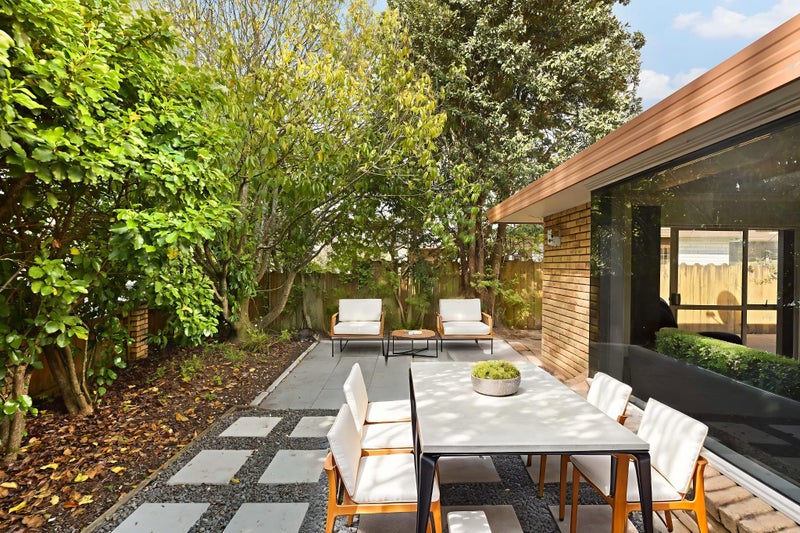 2 Kingsford Mews, Hamilton East, Hamilton - Carousel 2