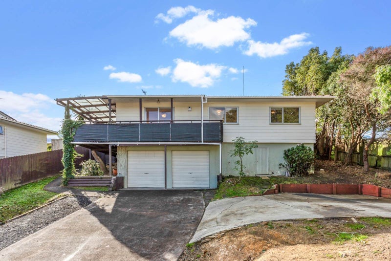 68 Oreil Avenue, West Harbour, Auckland - Carousel 1