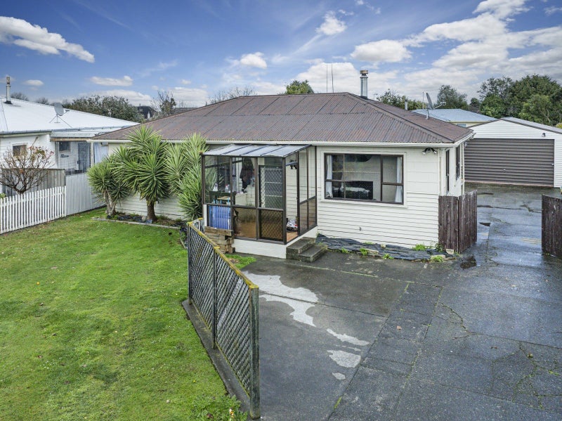 703 Anson Street, Mayfair, Hastings - Carousel 13