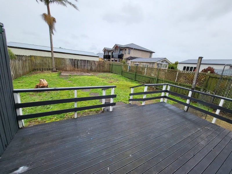 1/57 Central Avenue, Papatoetoe, Auckland - Carousel 14