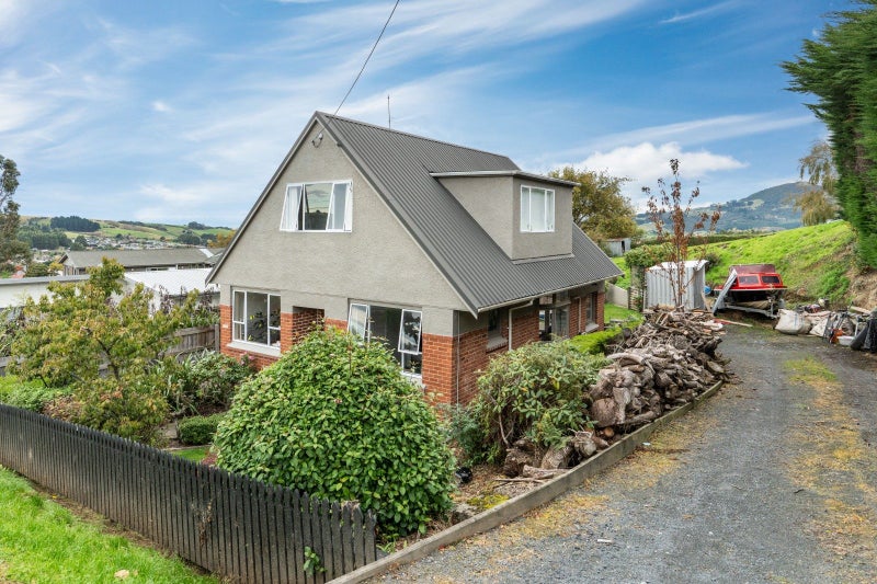 26 Exeter Street, Abbotsford, Dunedin - Carousel 1