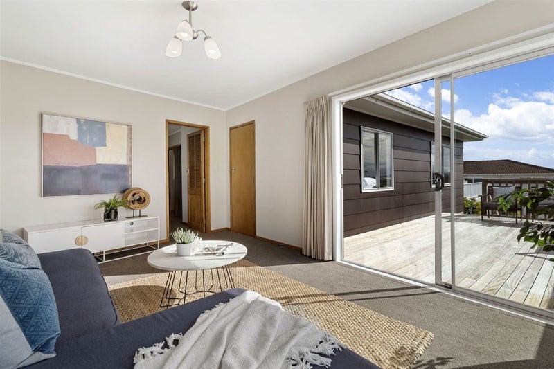 66 Kia Ora Road, Beach Haven, Auckland - Carousel 1