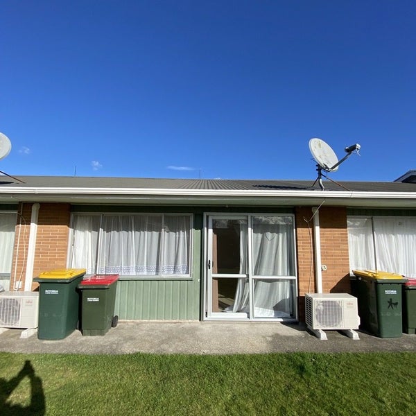 64 King Street, Opunake, Opunake - Carousel 1