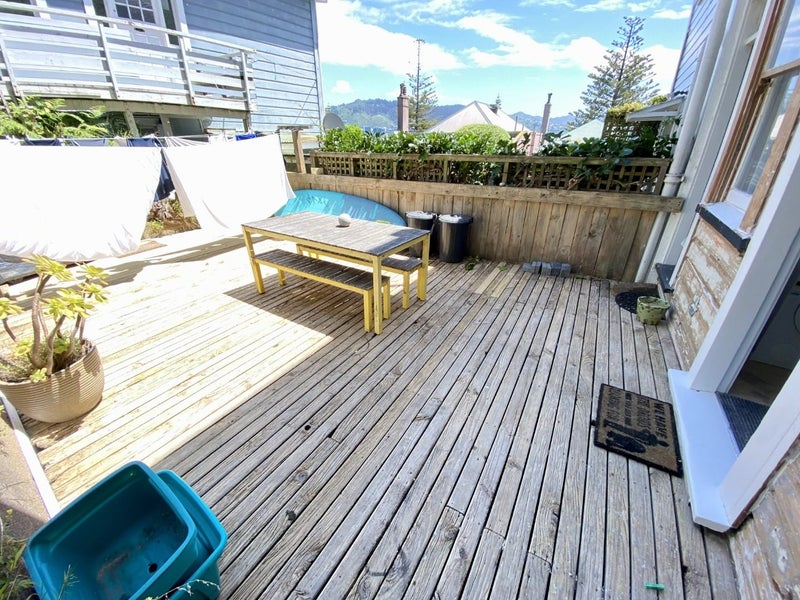 4 Hay Street, Oriental Bay, Wellington - Carousel 7