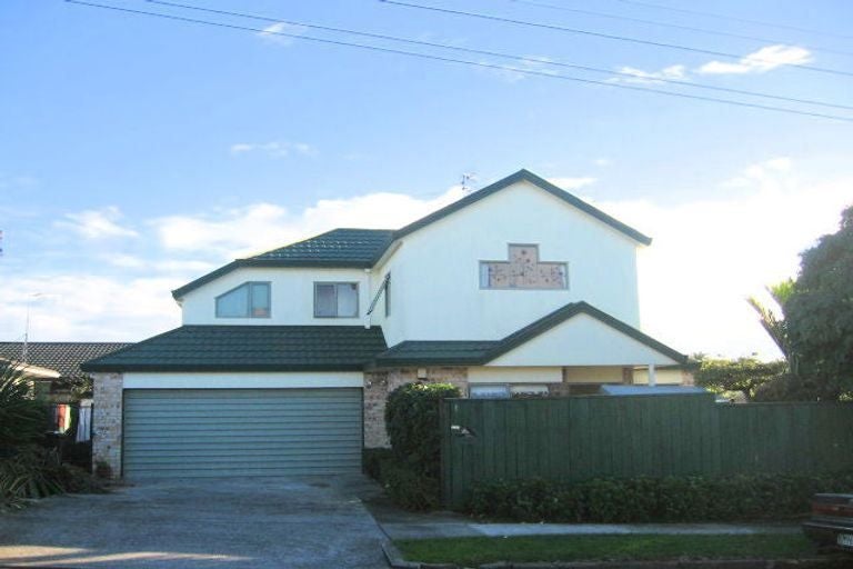 2 Miles Avenue, Papatoetoe, Auckland - Carousel 1