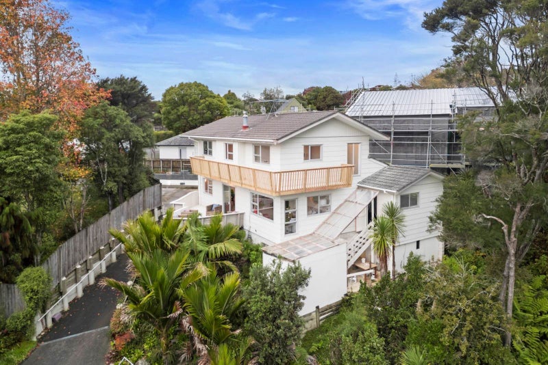 42 Powrie Street, Glenfield, Auckland - Carousel 2