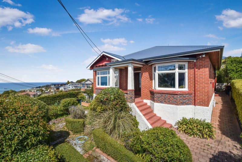 49 Earls Road, Saint Clair, Dunedin - Carousel 1