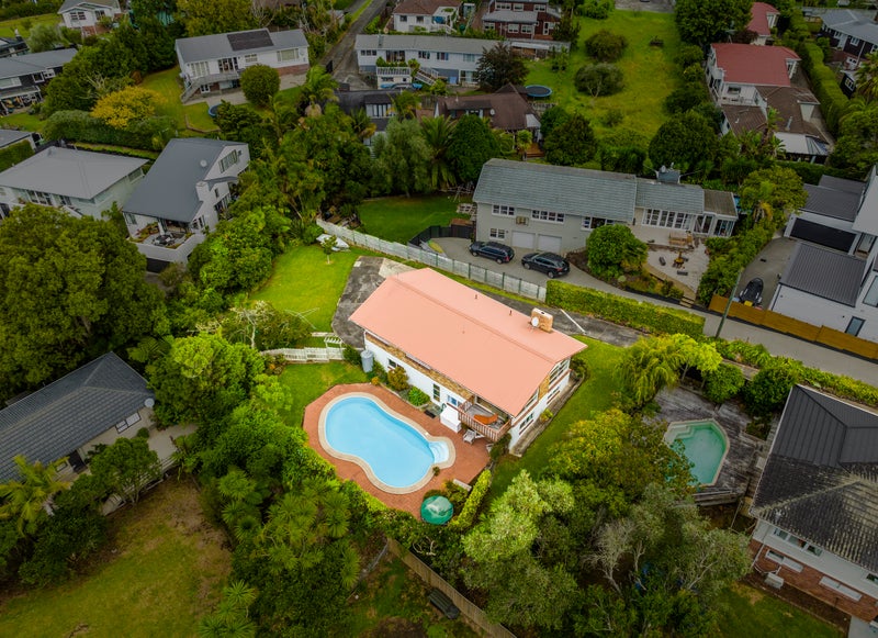 8 Helen Place, St Heliers, Auckland - Carousel 1