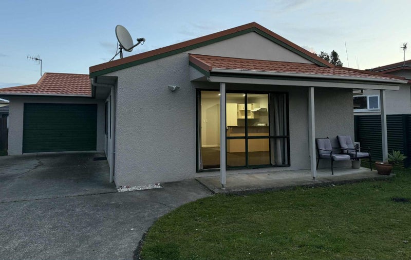 26 Birmingham Street, Takaro, Palmerston North - Carousel 1