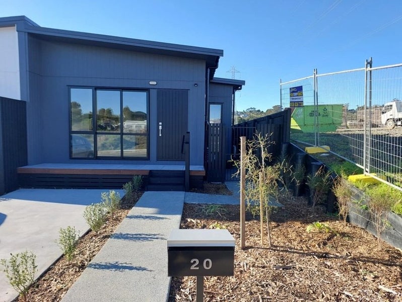 20 Harvie Mcwatt Drive, Tōtara Park, Auckland - Carousel 1