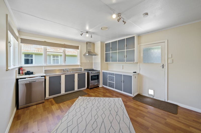 15 Hamstead Street, Wainuiomata, Lower Hutt - Carousel 2