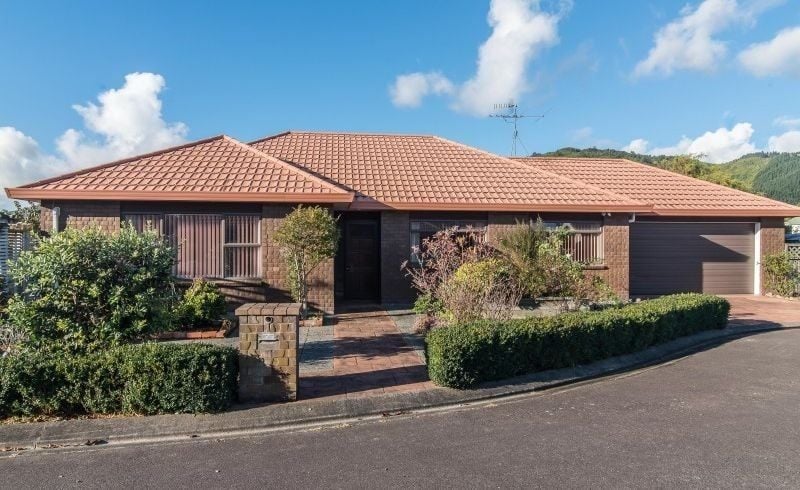 1 Inverell Place, Waikanae, Waikanae - Carousel 2